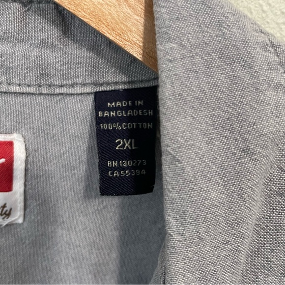 Vintage Wrangler Shirt Mens 2XL Grey Short Sleeve Button Up Cotton Workwear - Picture 3 of 11